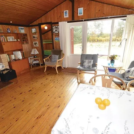 Vakantiehuis Three-bedroom Holiday In Løkken